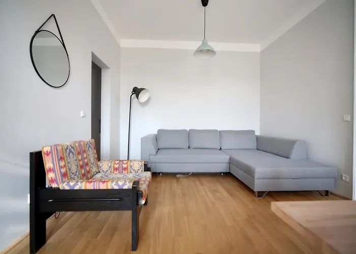 Apartamento Classic, Modern & Sunny. 7min To Vienna's Center!